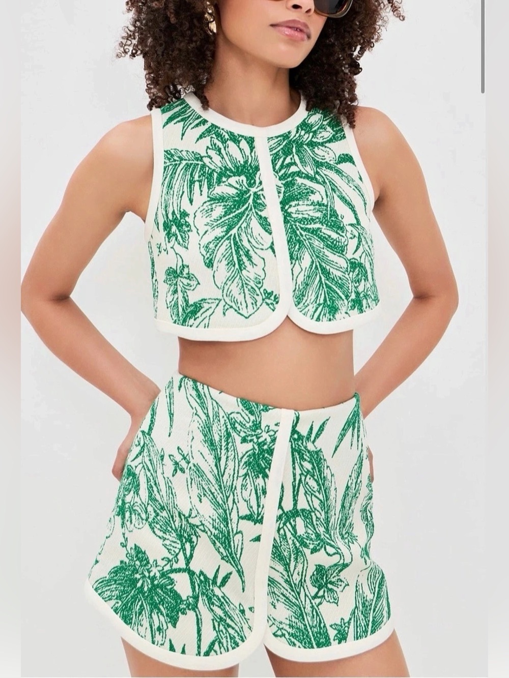 Alexis Ola Floral Crop Top in Green & White Small